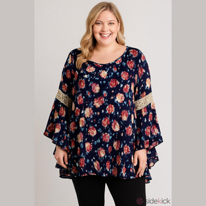 WANT & NEED Top, Plus SZ 3X, PTP 26”, Length 31”, Large Bell Sleeves